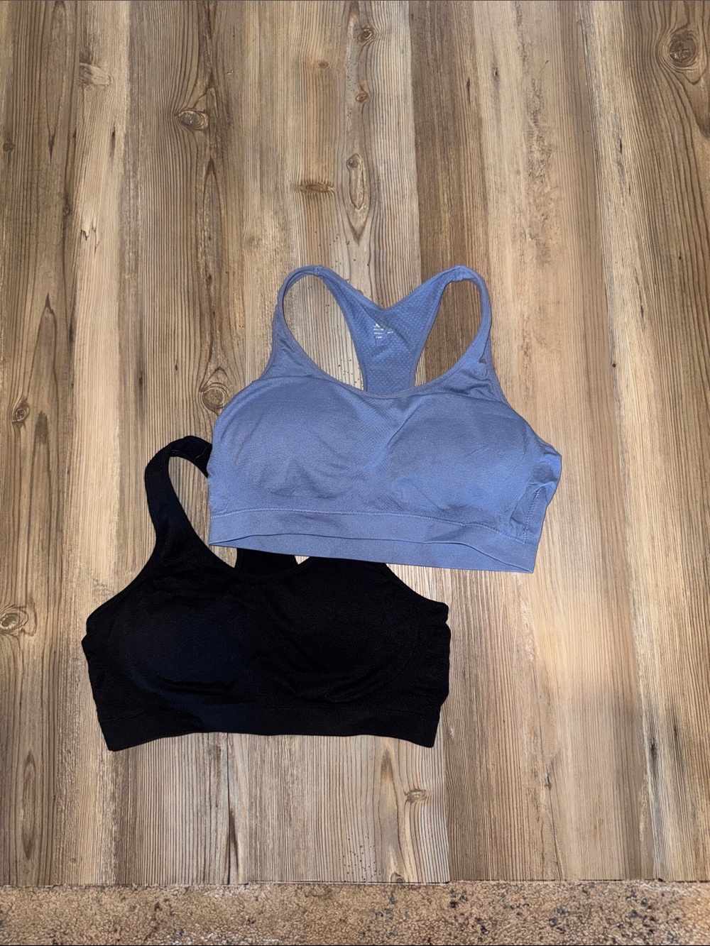 Seamless Racerback Sports Bras - Black & Light Blue